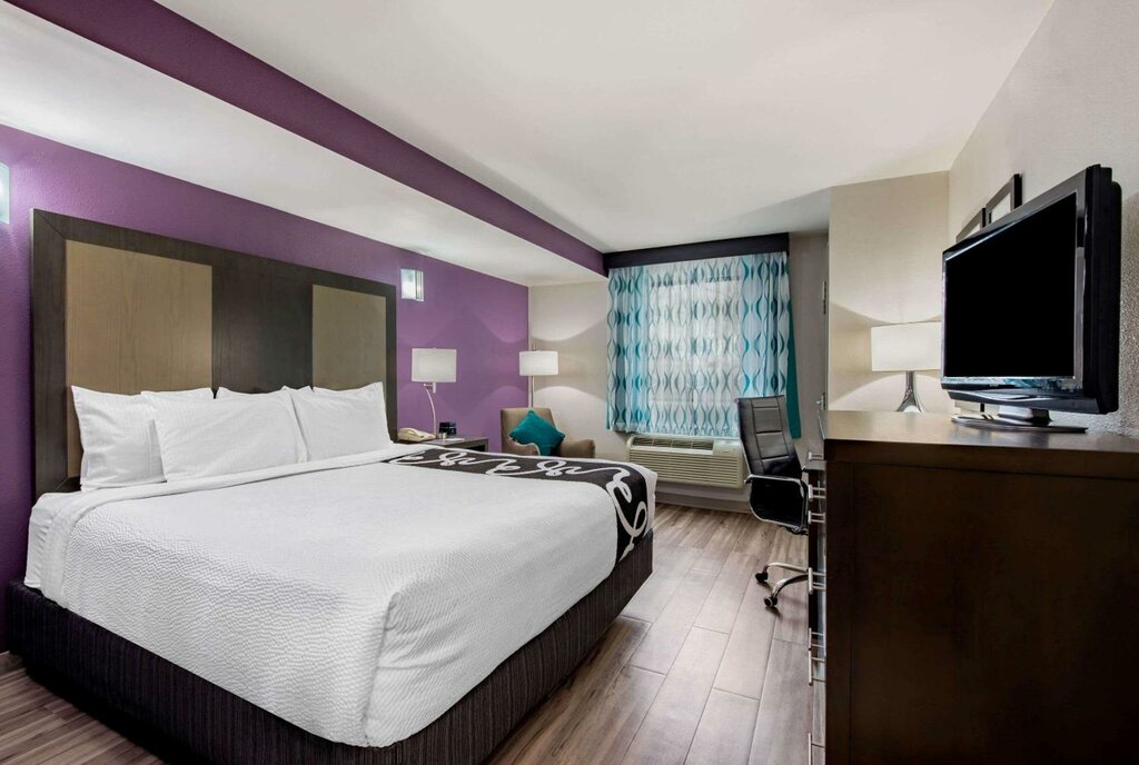 Hotel La Quinta Inn by Wyndham West Long Branch, State of New Jersey, photo