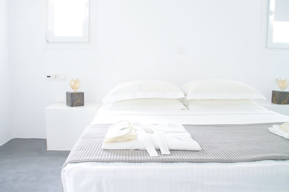 Фото Ow Andros - Luxury Suites