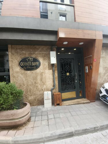 Гостиница Corner Suite в Бейоглу