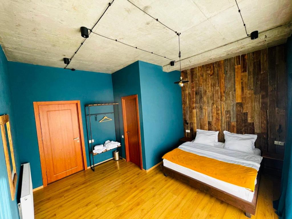 Фото Hotel Misty Mountain