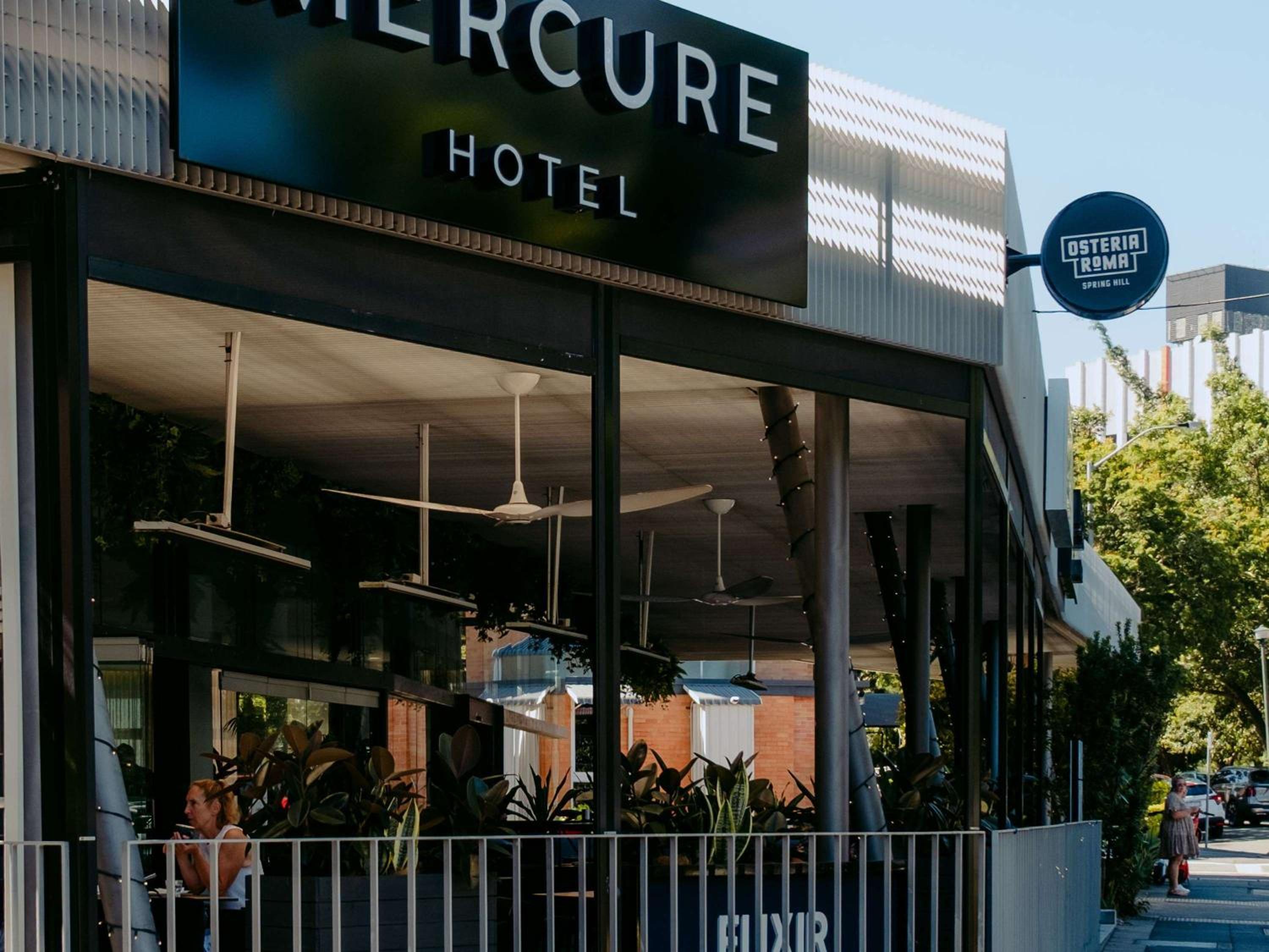 Фото Pacific Hotel Brisbane