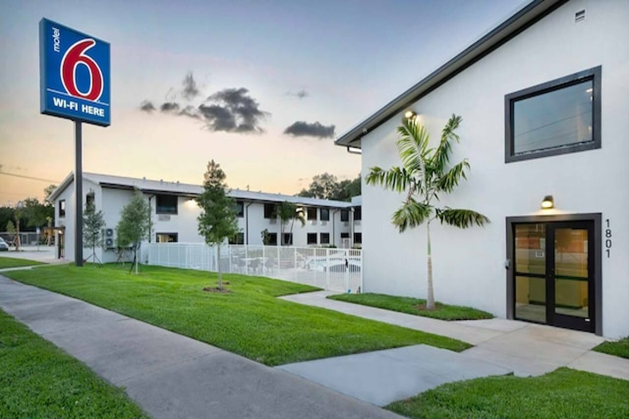 Фото Motel 6 Fort Lauderdale, Fl