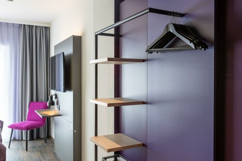 Гостиница Holiday Inn – the niu, Wave Karlsruhe City Park в Карлсруэ