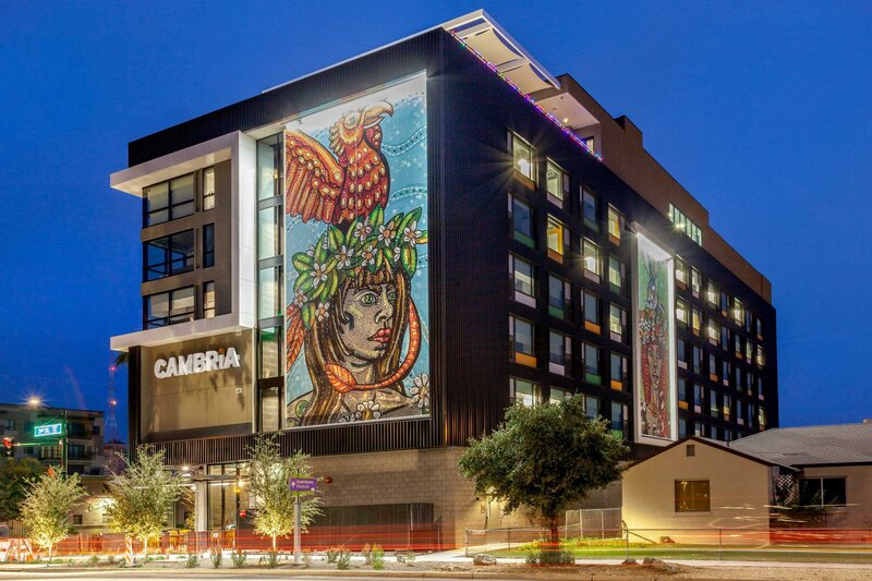 Гостиница Cambria Hotel Downtown Phoenix Convention Center в Финиксе