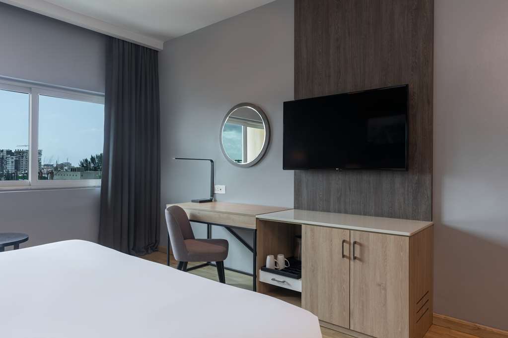 Фото Park Inn by Radisson Serviced Apartments, Lagos Victoria Island