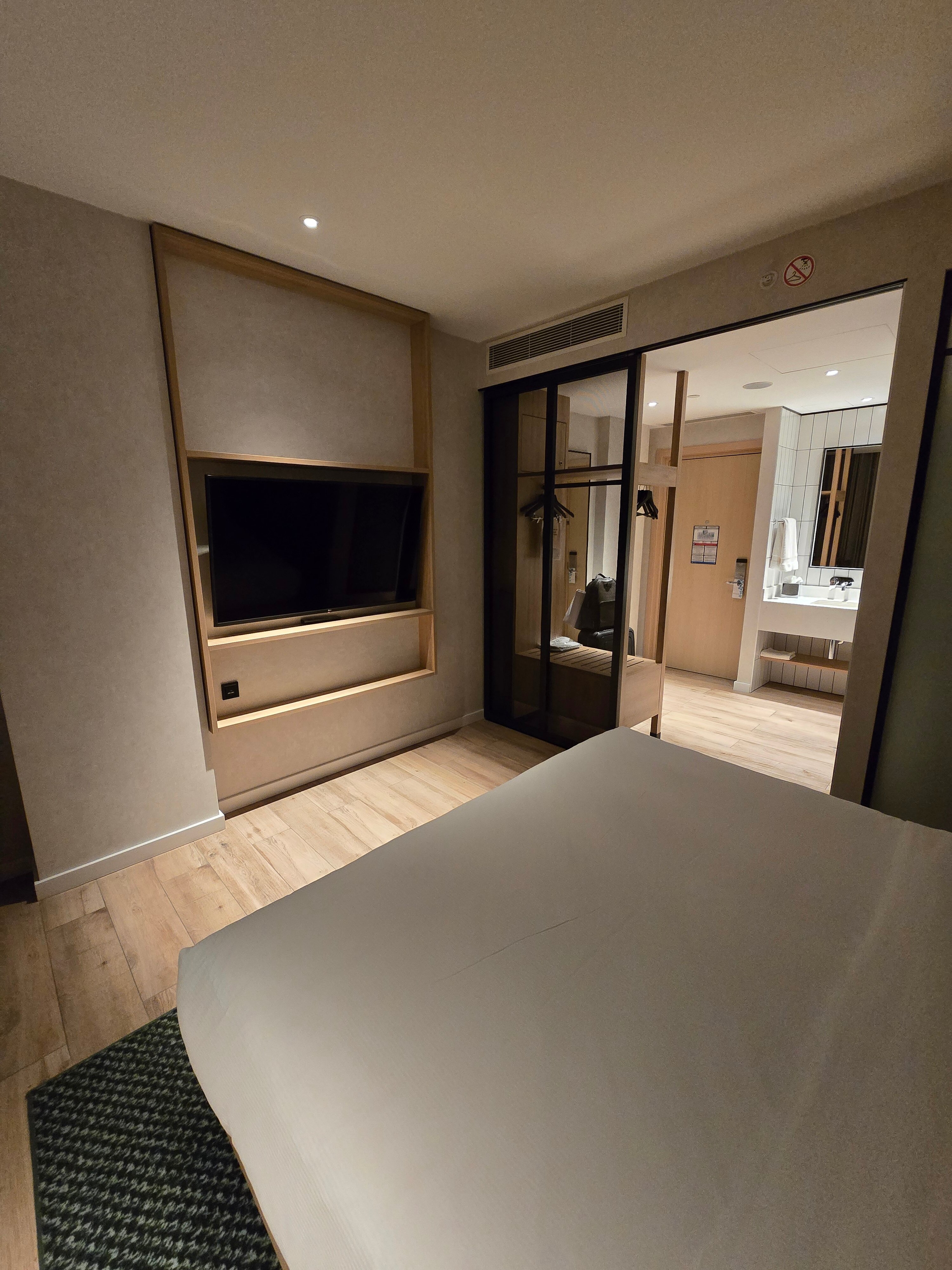 Фото Hilton Garden Inn Tbilisi Riverview