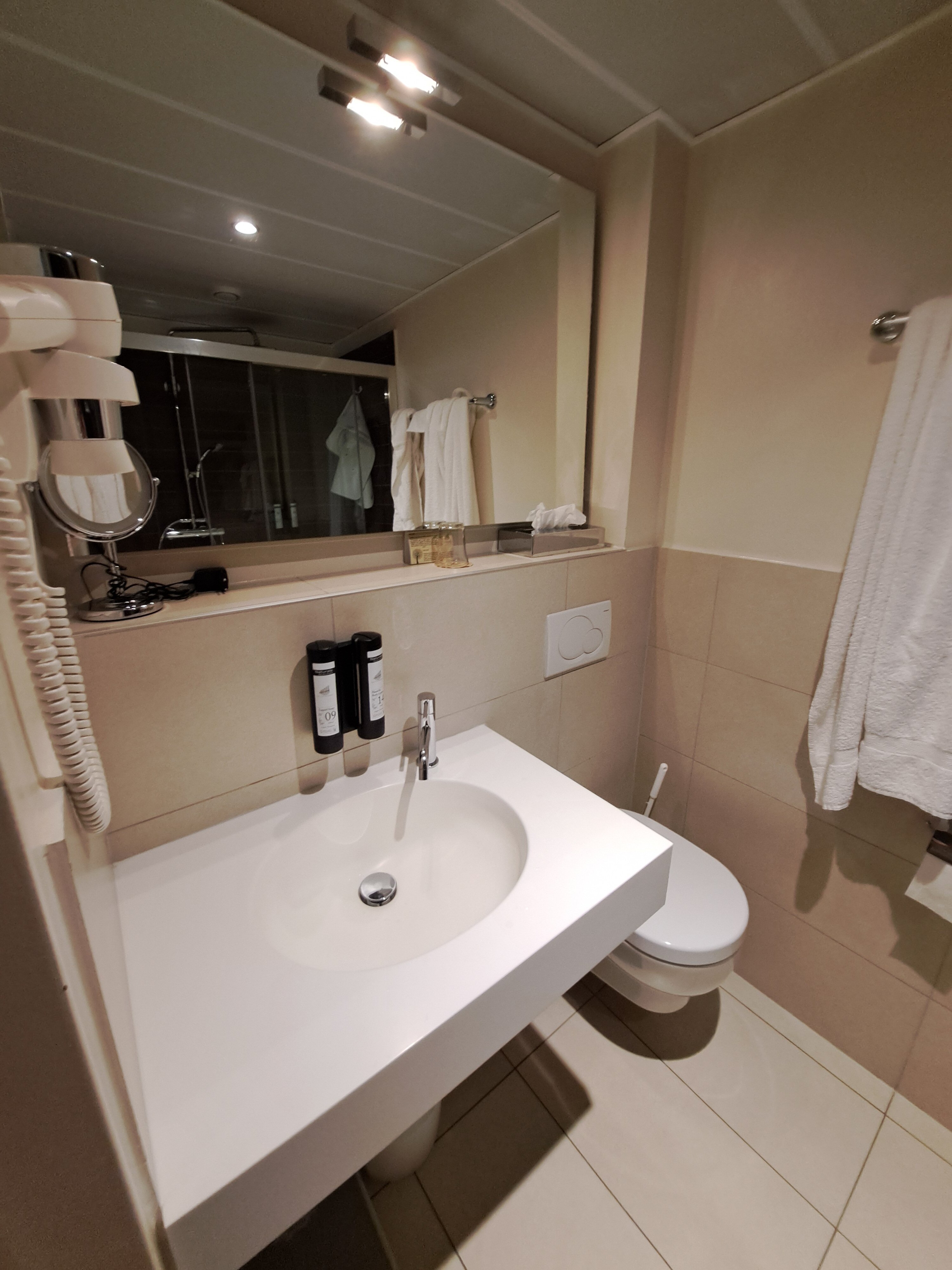 Фото Hotel Continental Lausanne