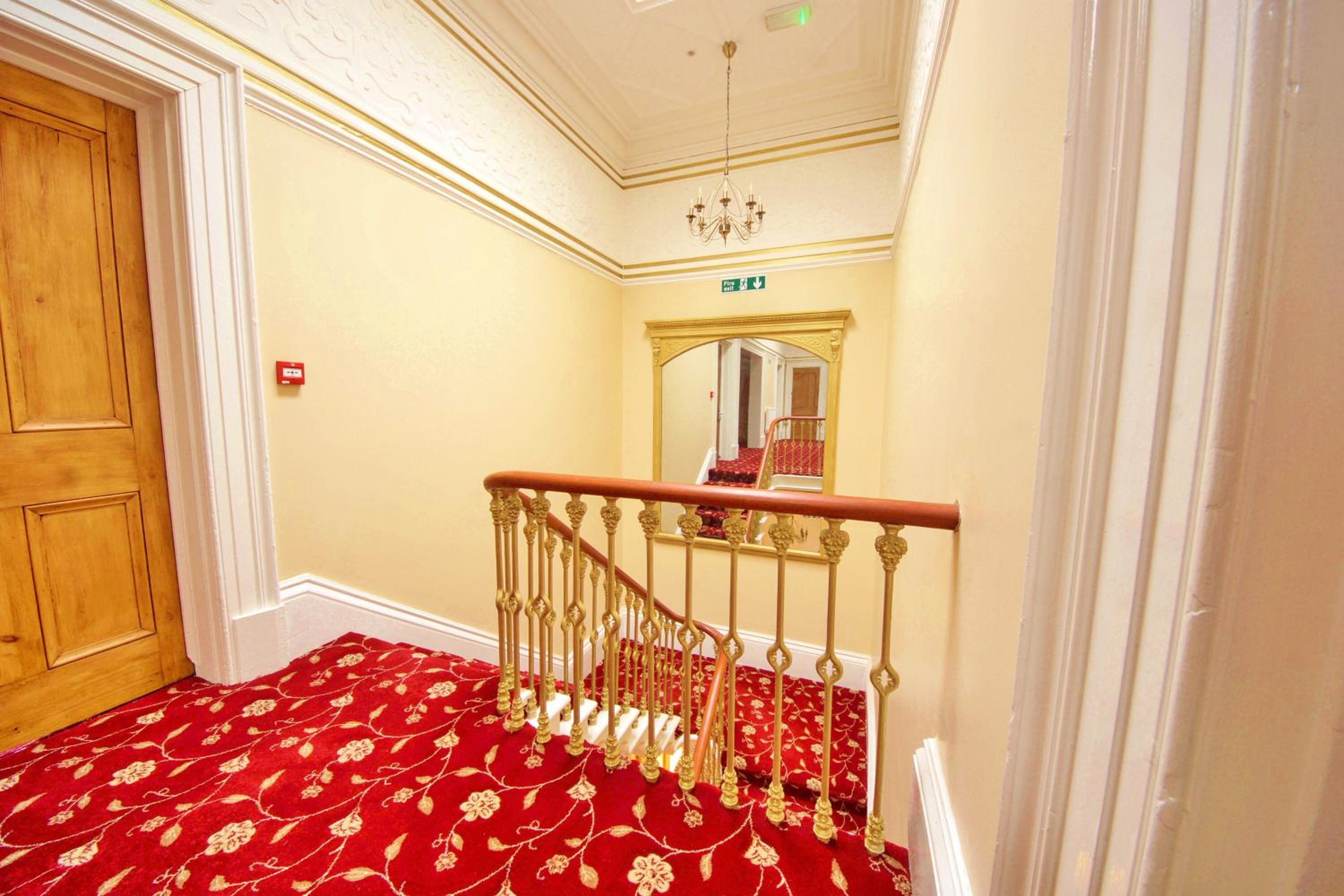 Фото Edgerton Hotel