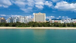 Гостиница Shengyi Holiday Villa Hotel & Suites Sanya 