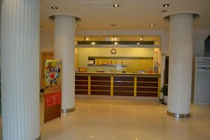 Гостиница Jinjiang Inn Wuhan Hankou Train Station