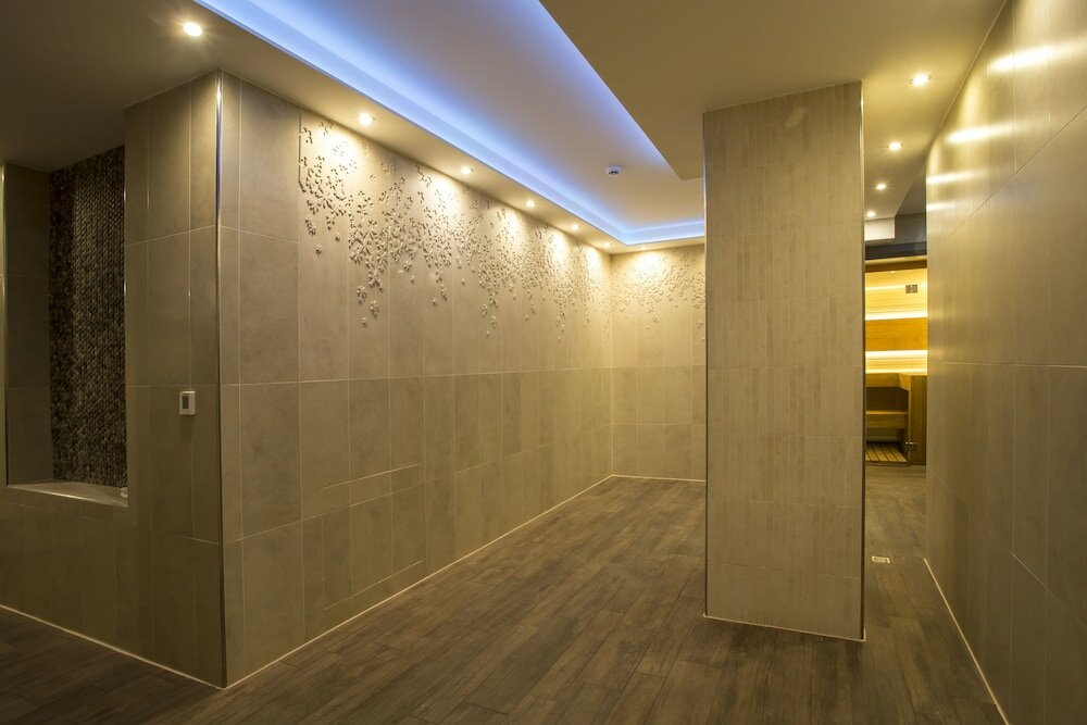 Фото Adrion Aparthotel