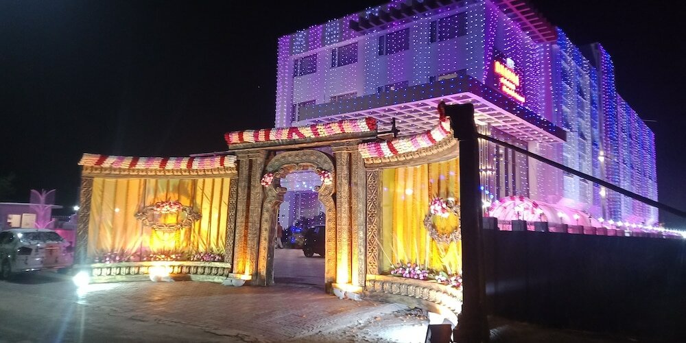 Фото Dhamma Grand Hotel Resort