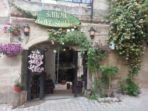 Гостиница Sandık Cave Suites в Ургюпе