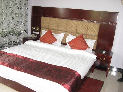 Гостиница King D Hotel в Дар-эс-Саламе