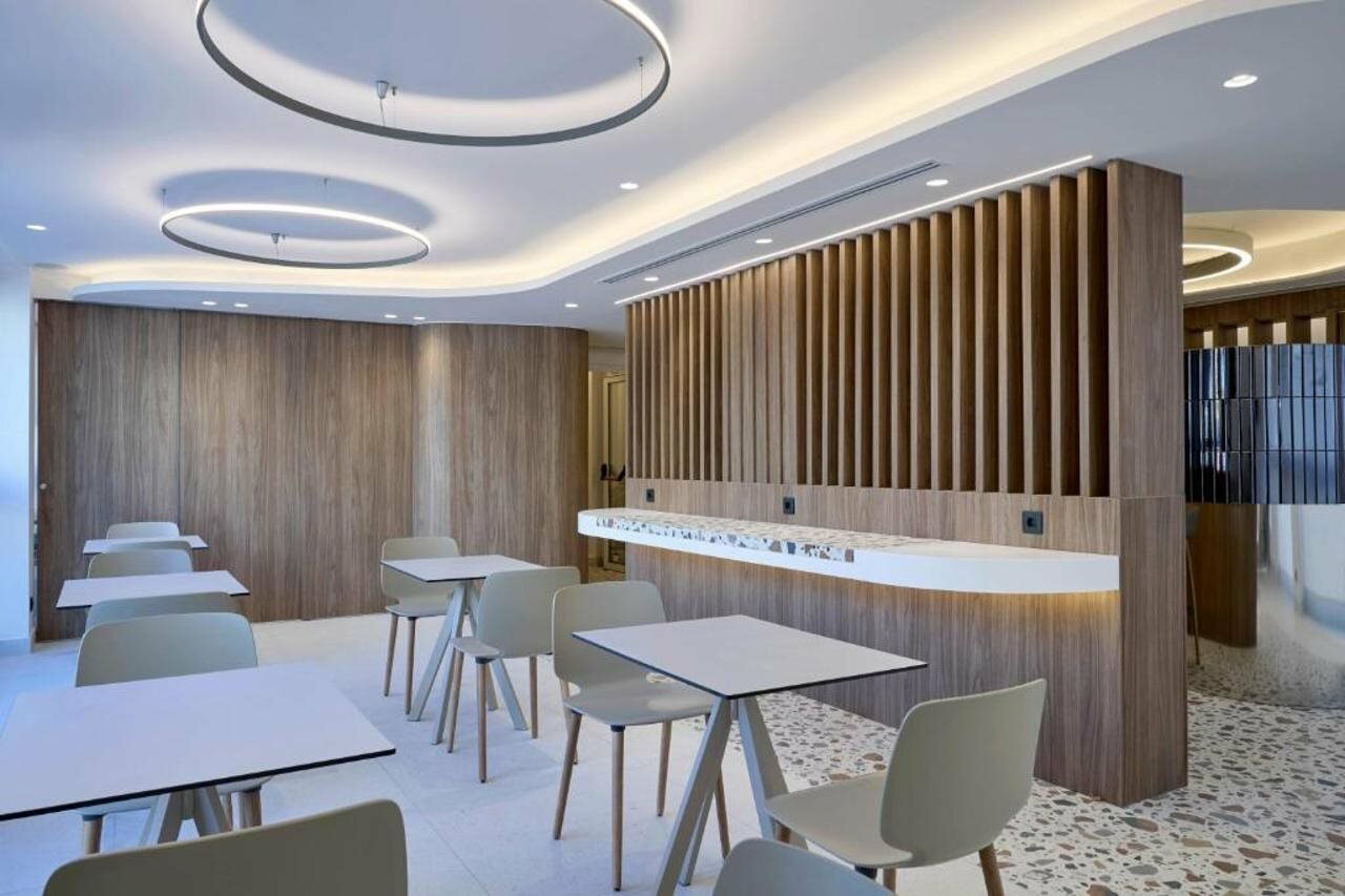 Фото Twinn Downtown Piraeus