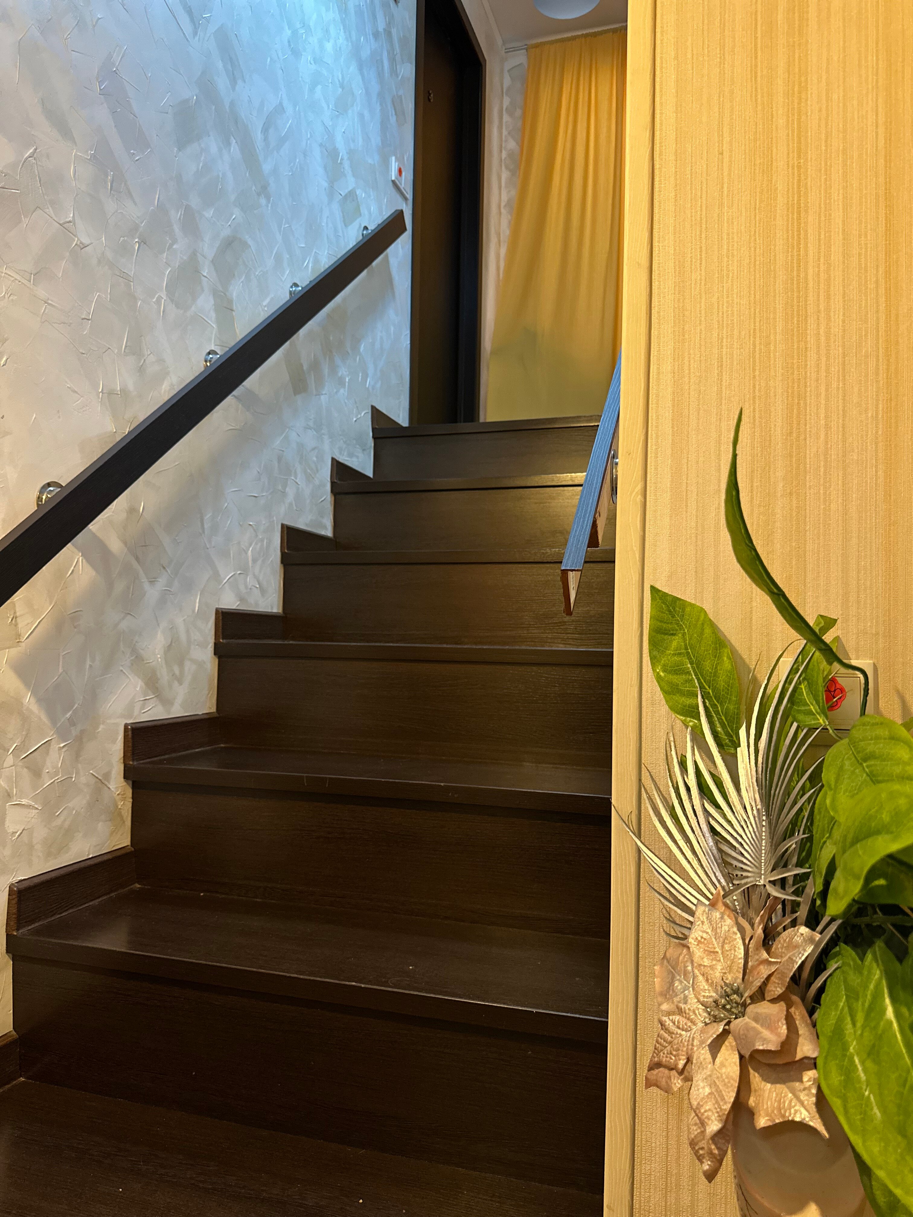 Фото Дом с лилиями