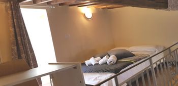 Фото Monna Lisa Apartment