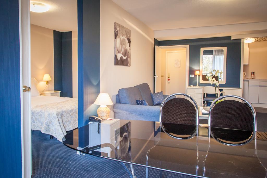 Фото First Euroflat Hotel