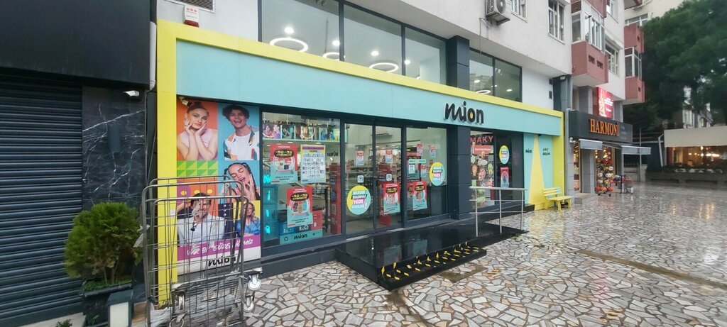 Perfume and cosmetic company Mion, Istanbul, photo