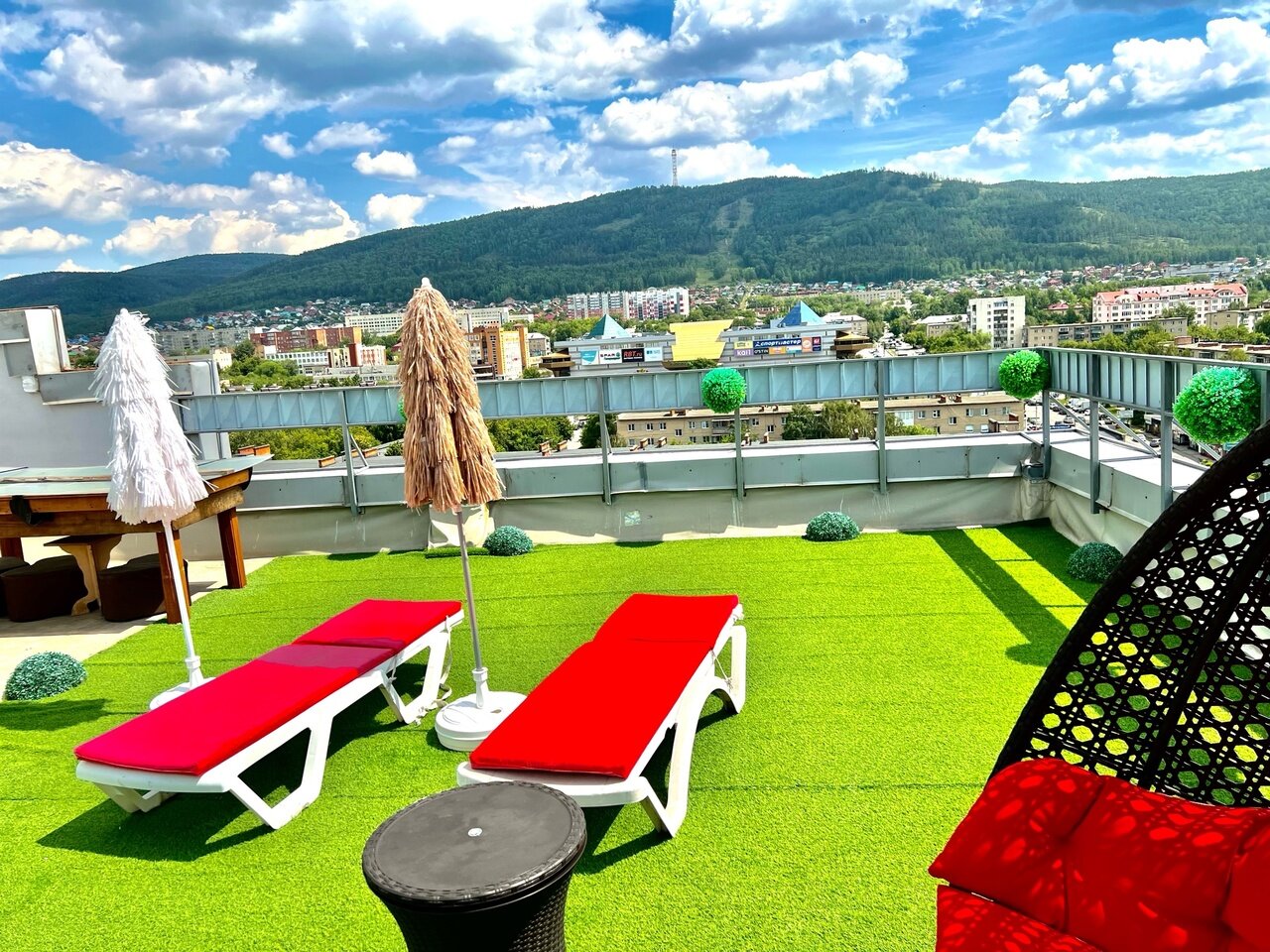 Фото отеля 1