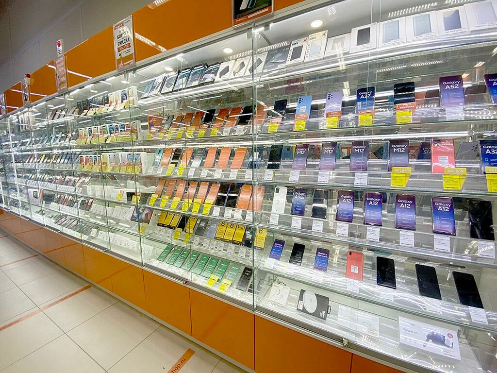 Electronics store DNS, Berezovskyi, photo