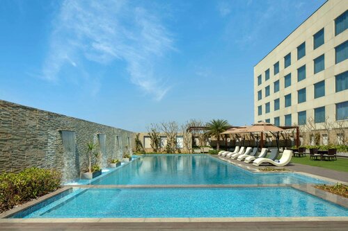 Гостиница Radisson Blu Faridabad в Фаридабаде