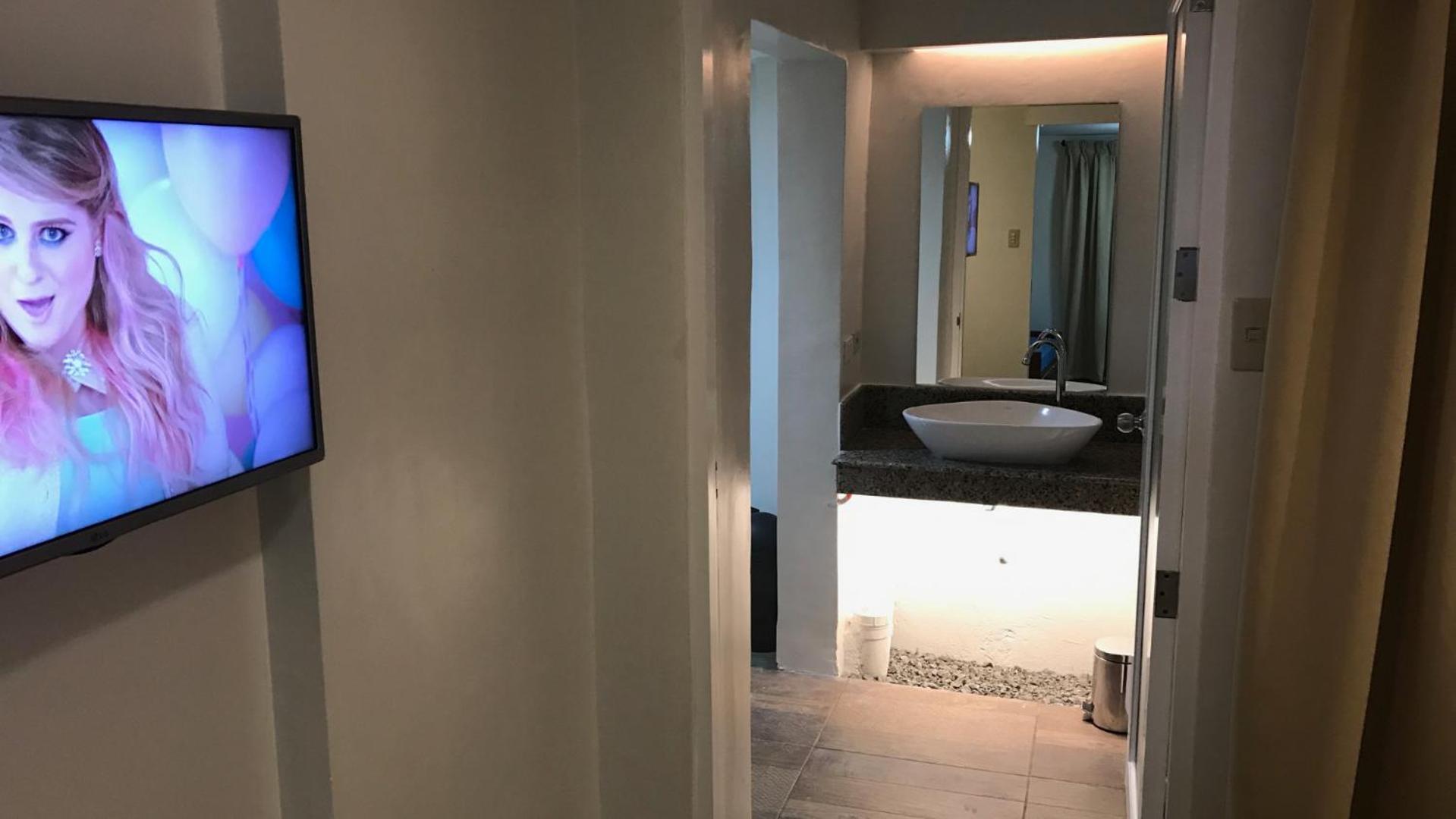 Фото 1775 Adriatico Suites