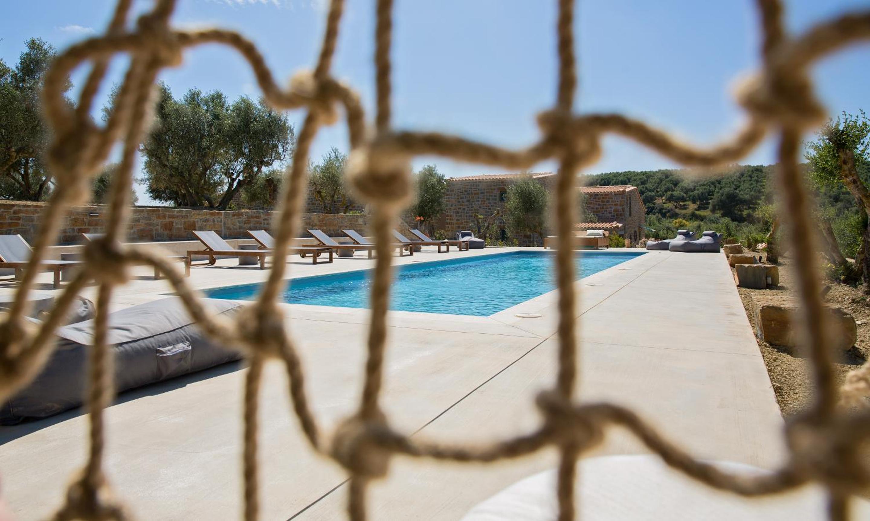 Фото Afentiko Pigadi