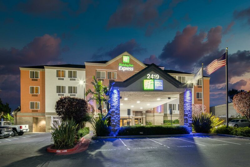 Гостиница Holiday Inn Express Castro Valley - East Bay, an Ihg Hotel