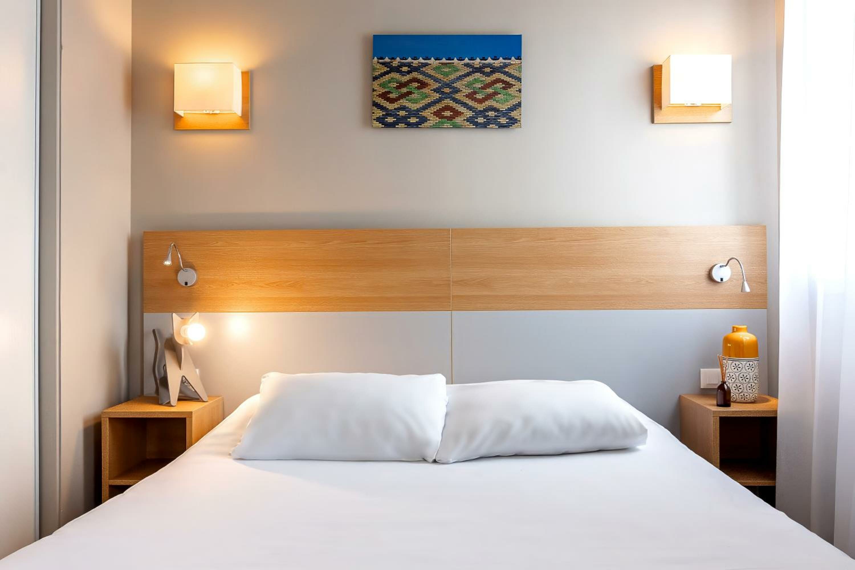 Фото Aparthotel Adagio Access Dijon République