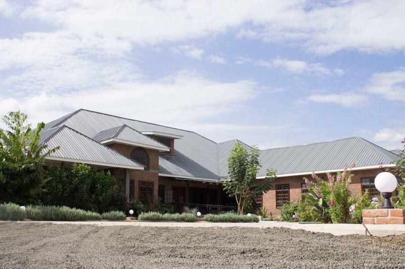 Гостиница Airport Planet Lodge at Kilimanjaro Airport