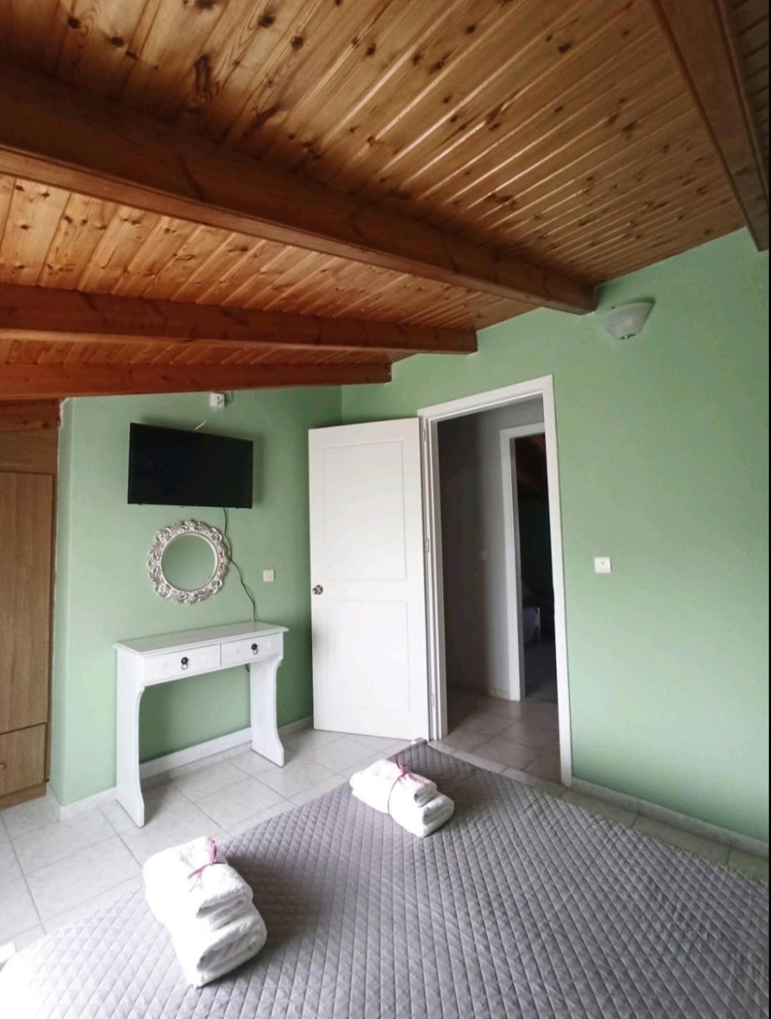 Фото Demis Apartments