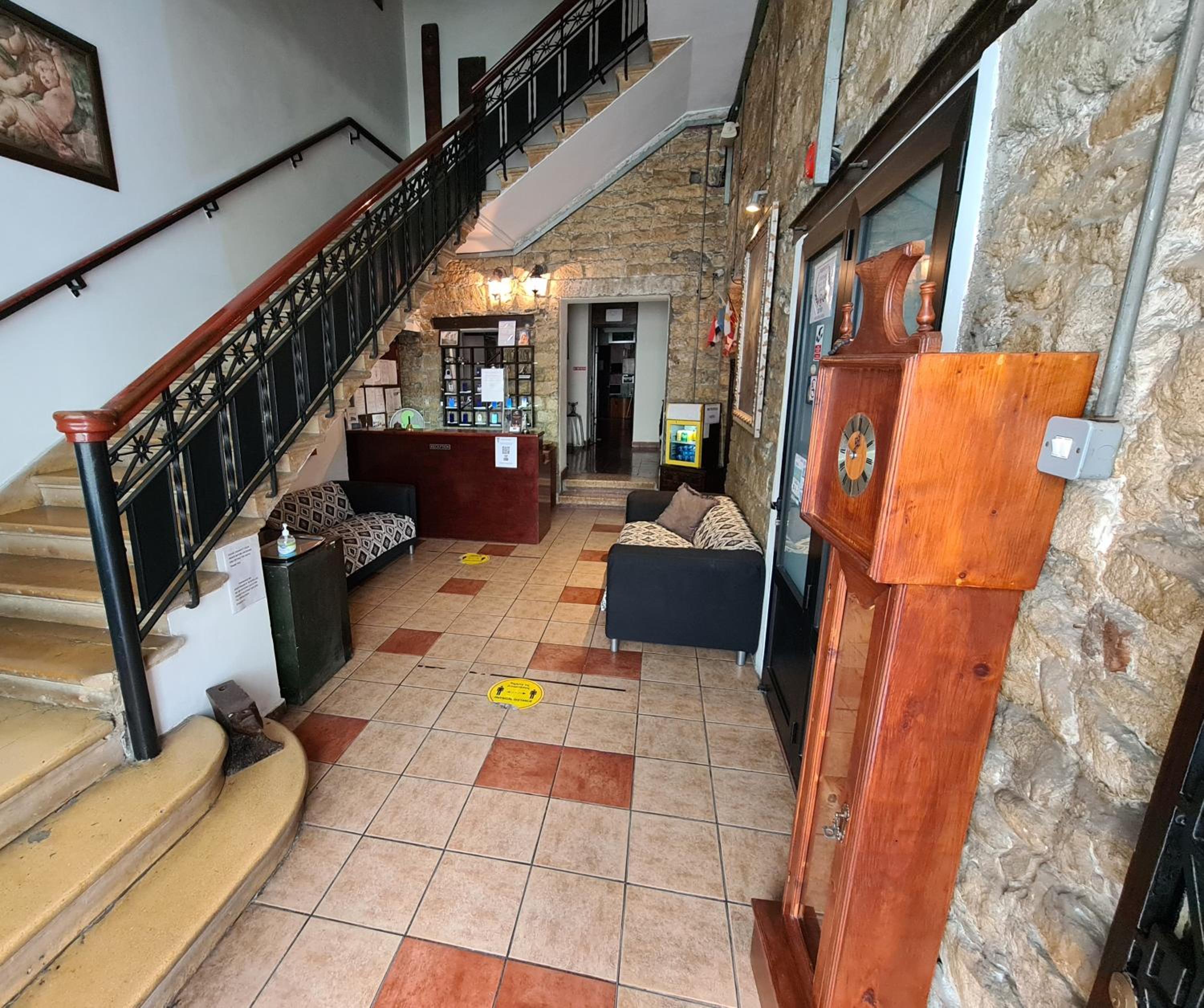 Фото Metropole Hotel