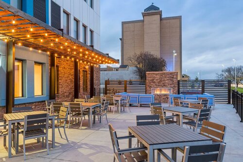 Гостиница Fairfield Inn & Suites by Marriott Des Moines Downtown в Де-Мойн