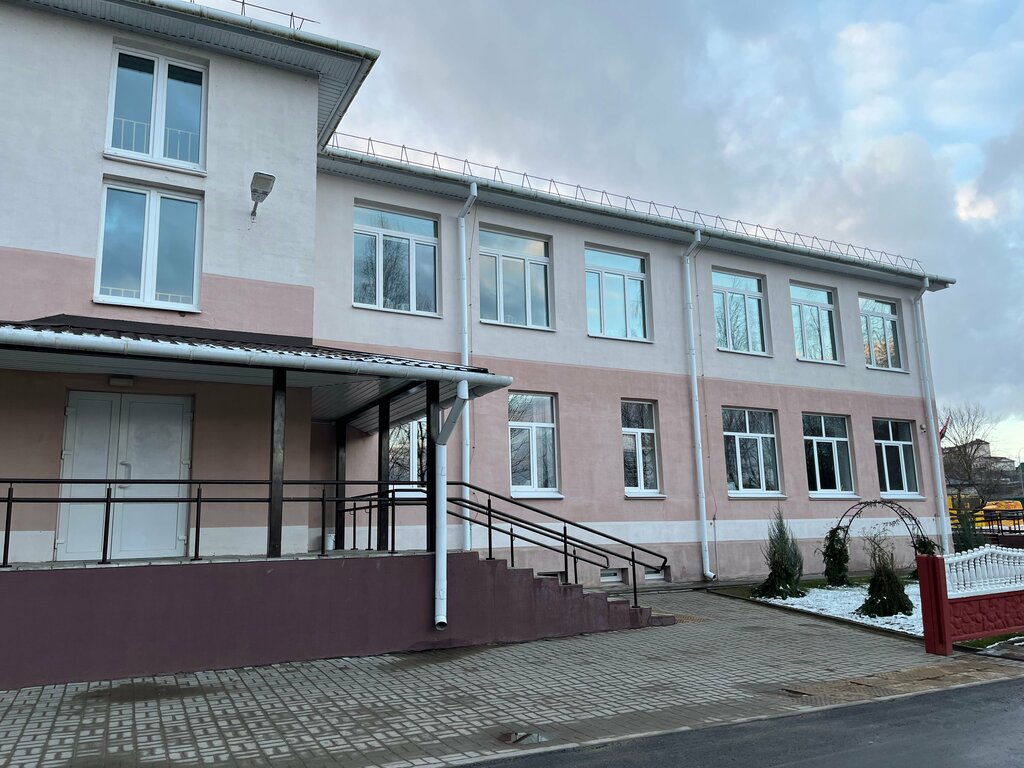 Достопримечательность Бывшая польская школа, Воложин, фото