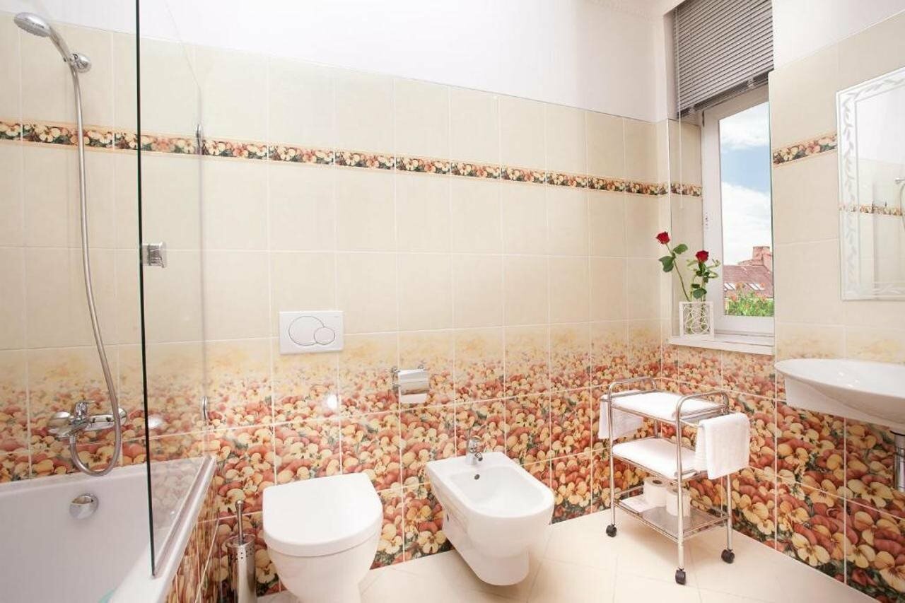 Фото Green Garden Hotel