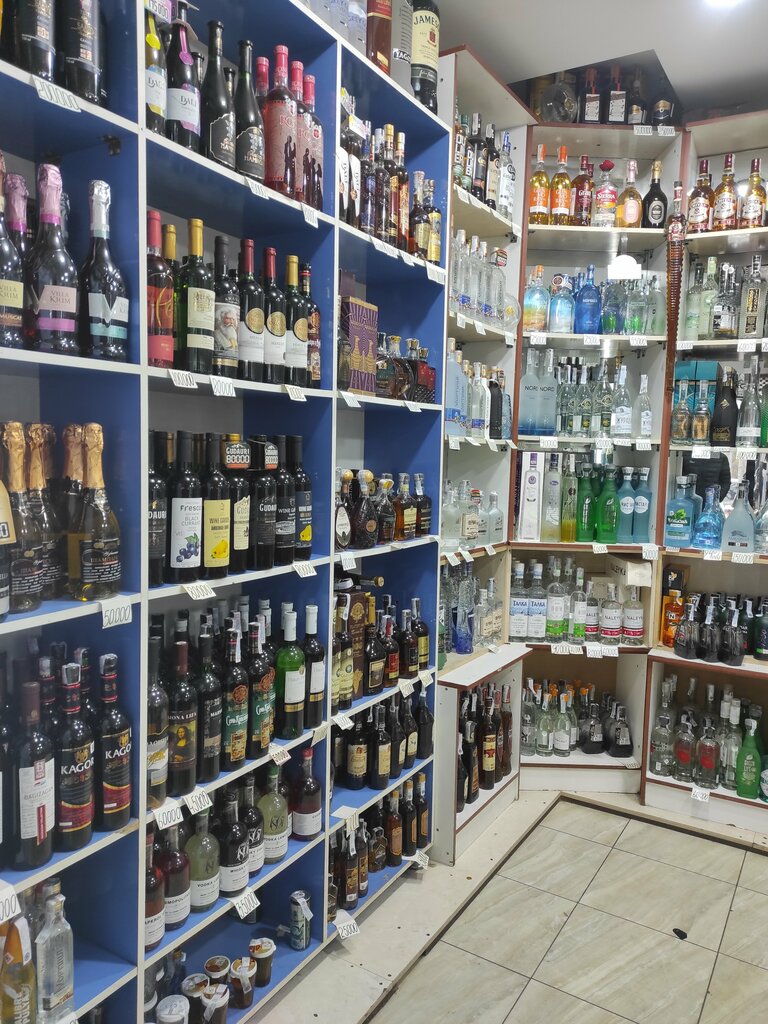 Alcoholic beverages Alcoholic Beverages, Samarkand, photo