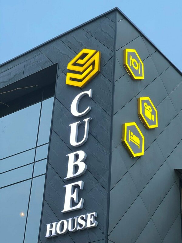 Гостиница Cube House в Оше