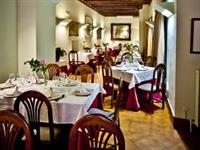 Фото Hotel Condes de Castilla