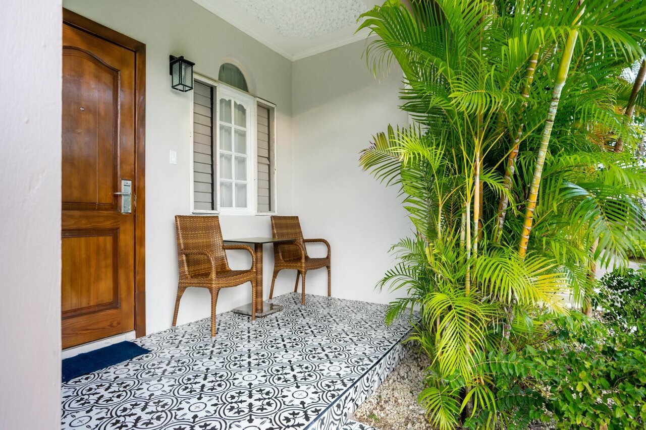 Фото Travellers Beach Resort