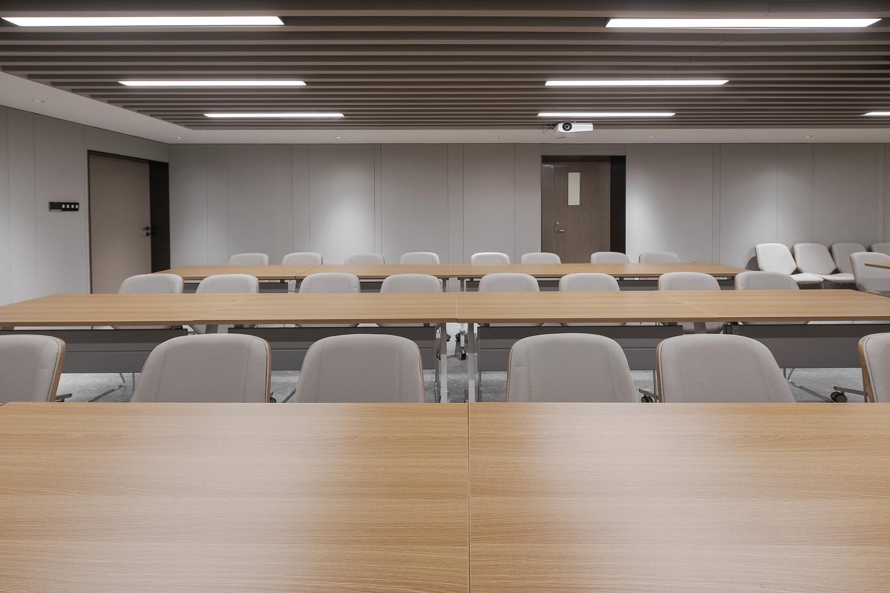 Фото Jinjiang Inn Jinan Yingxiongshan Road