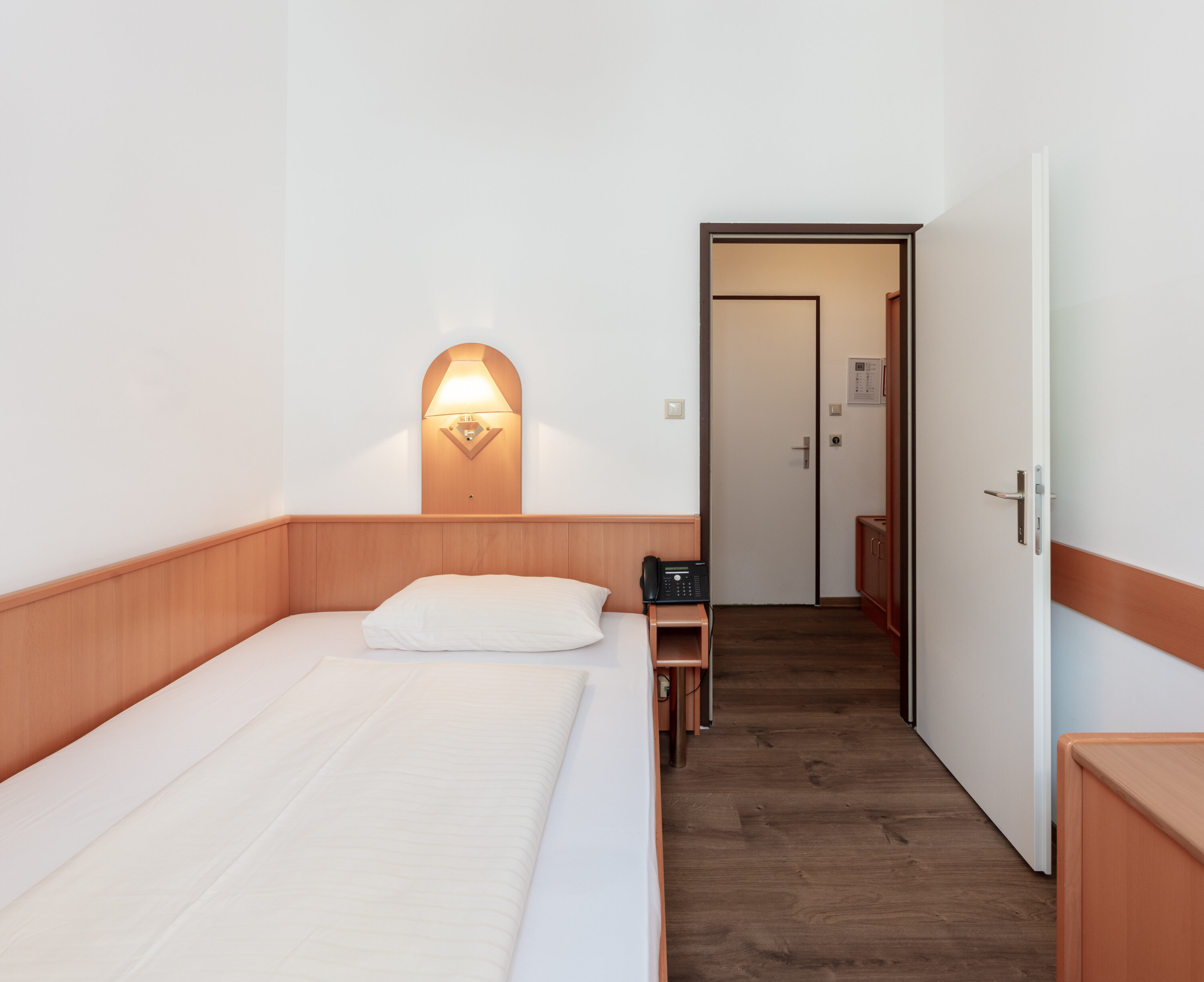 Фото Hotel Admiral