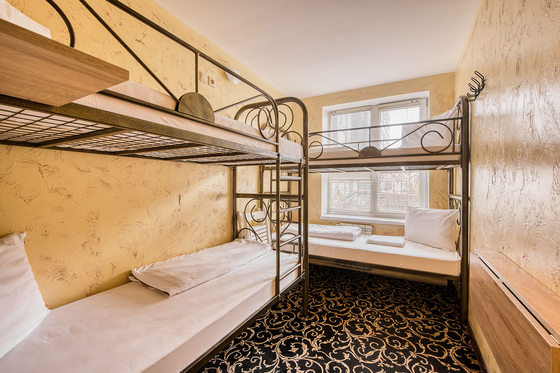 Фото Винтерфелл Москва-Сити