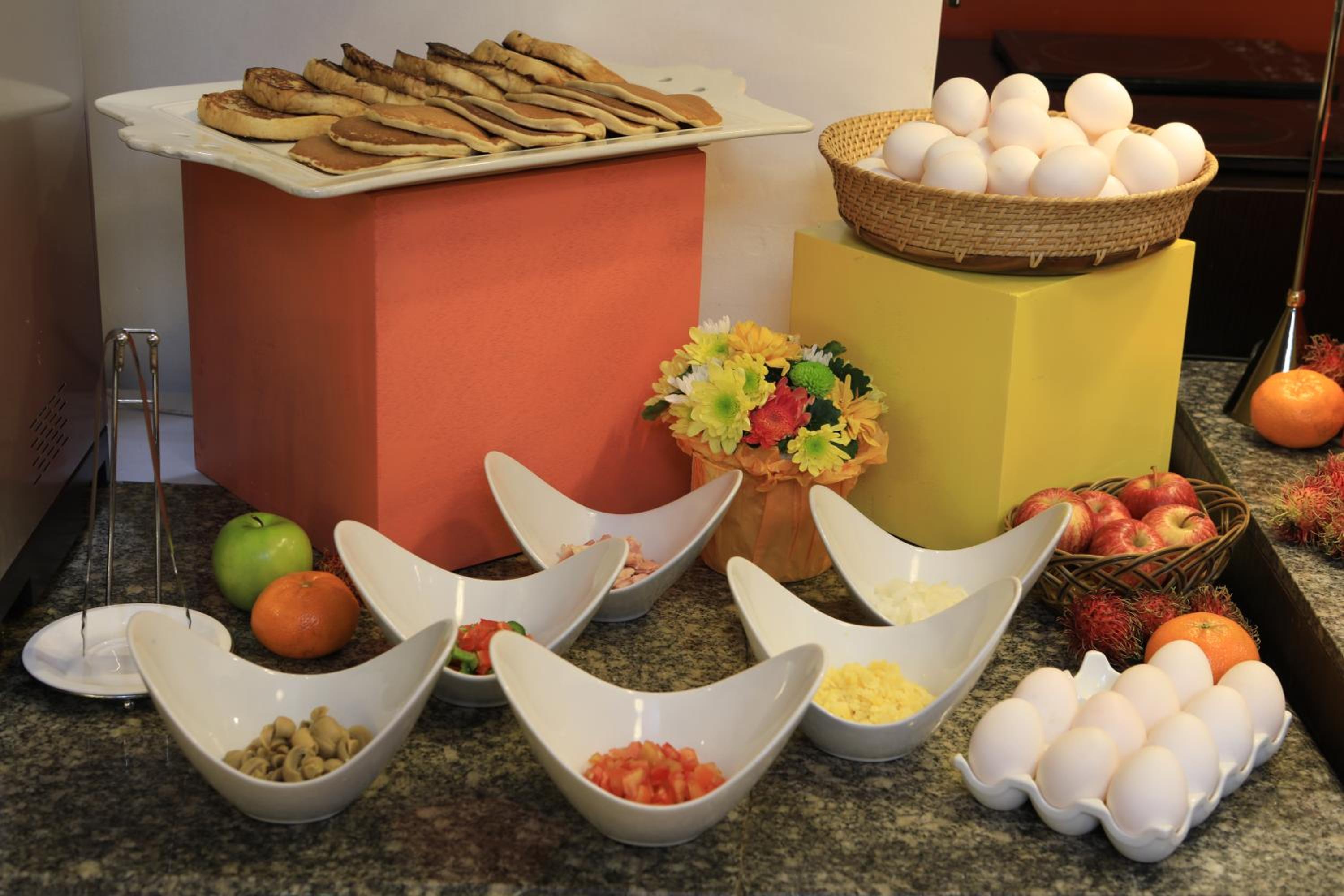 Фото The Malayan Plaza