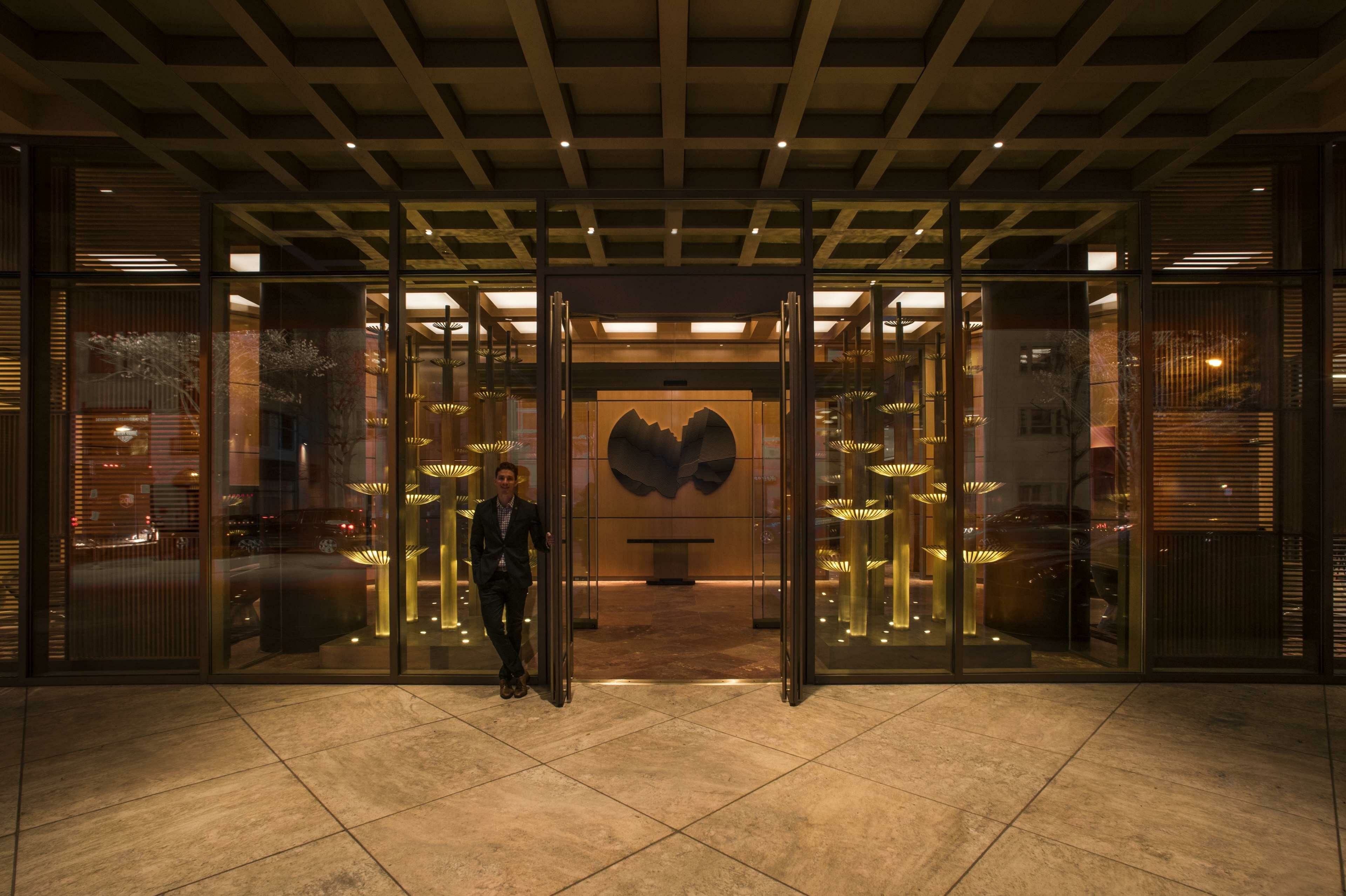 Фото Conrad Chicago