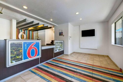Гостиница Motel 6 Kirkland, Wa - North Kirkland в Киркленде