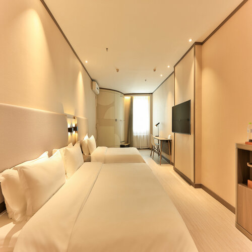 Гостиница Jinjiang Inn Qingdao Chongqing South Road Maidelong Branch в Циндао
