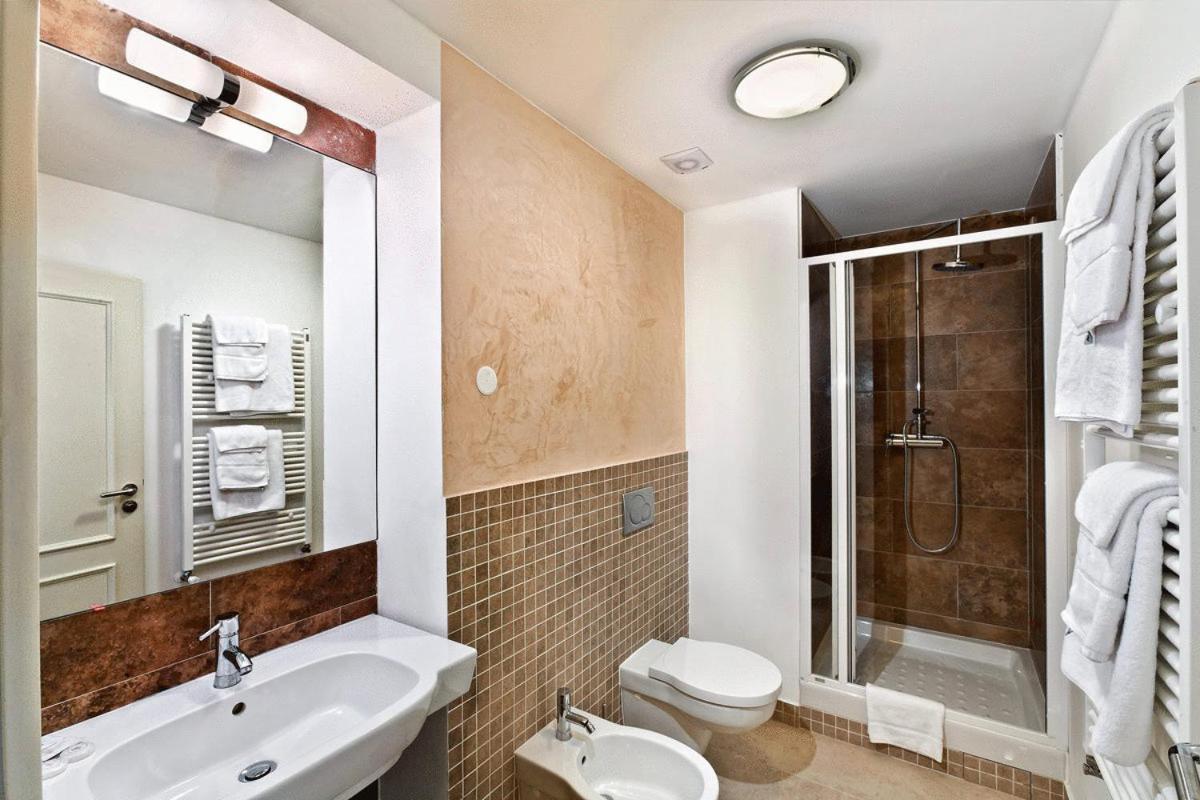 Фото Trevi Hotel