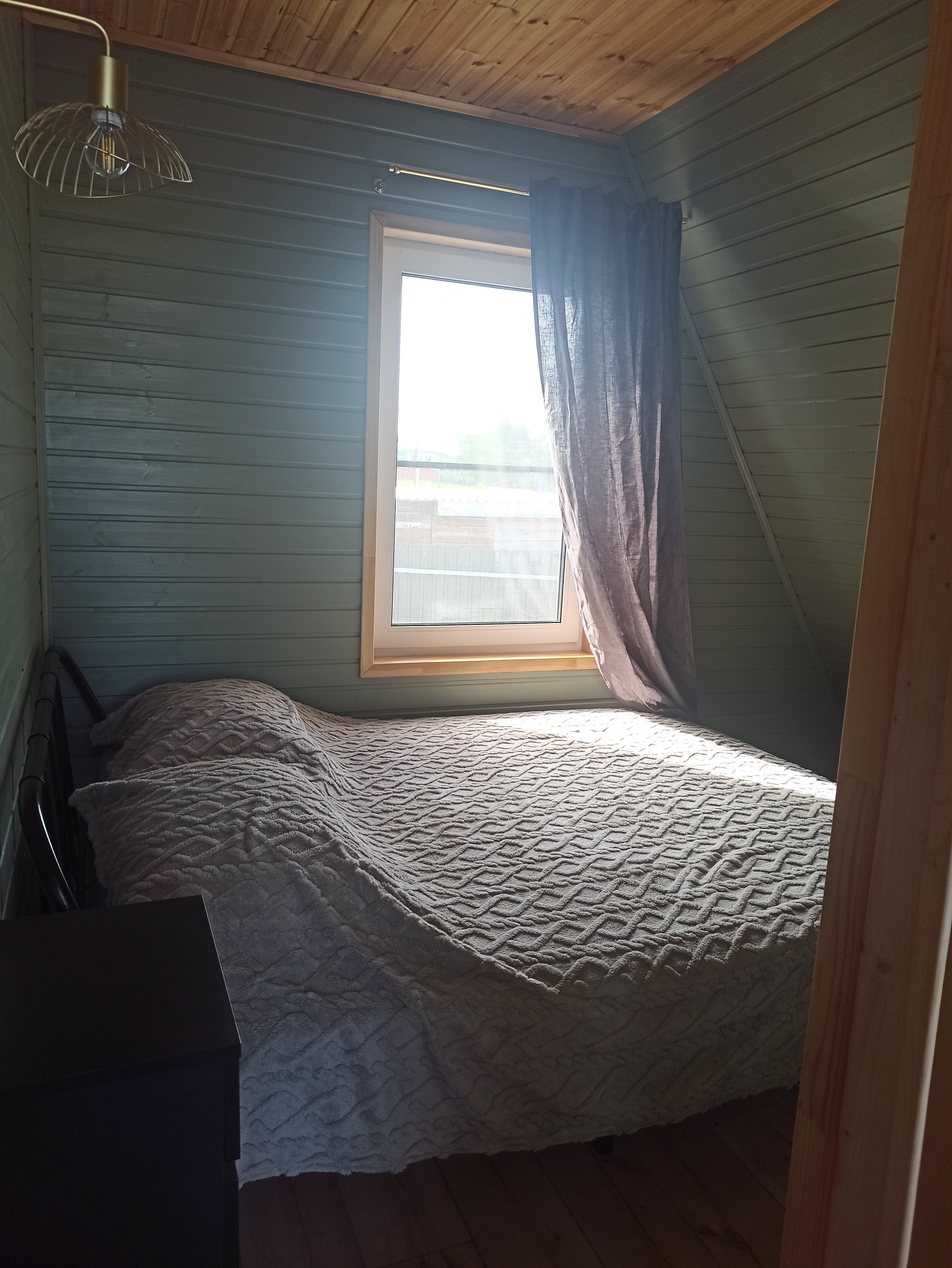 Фото Домик в поле