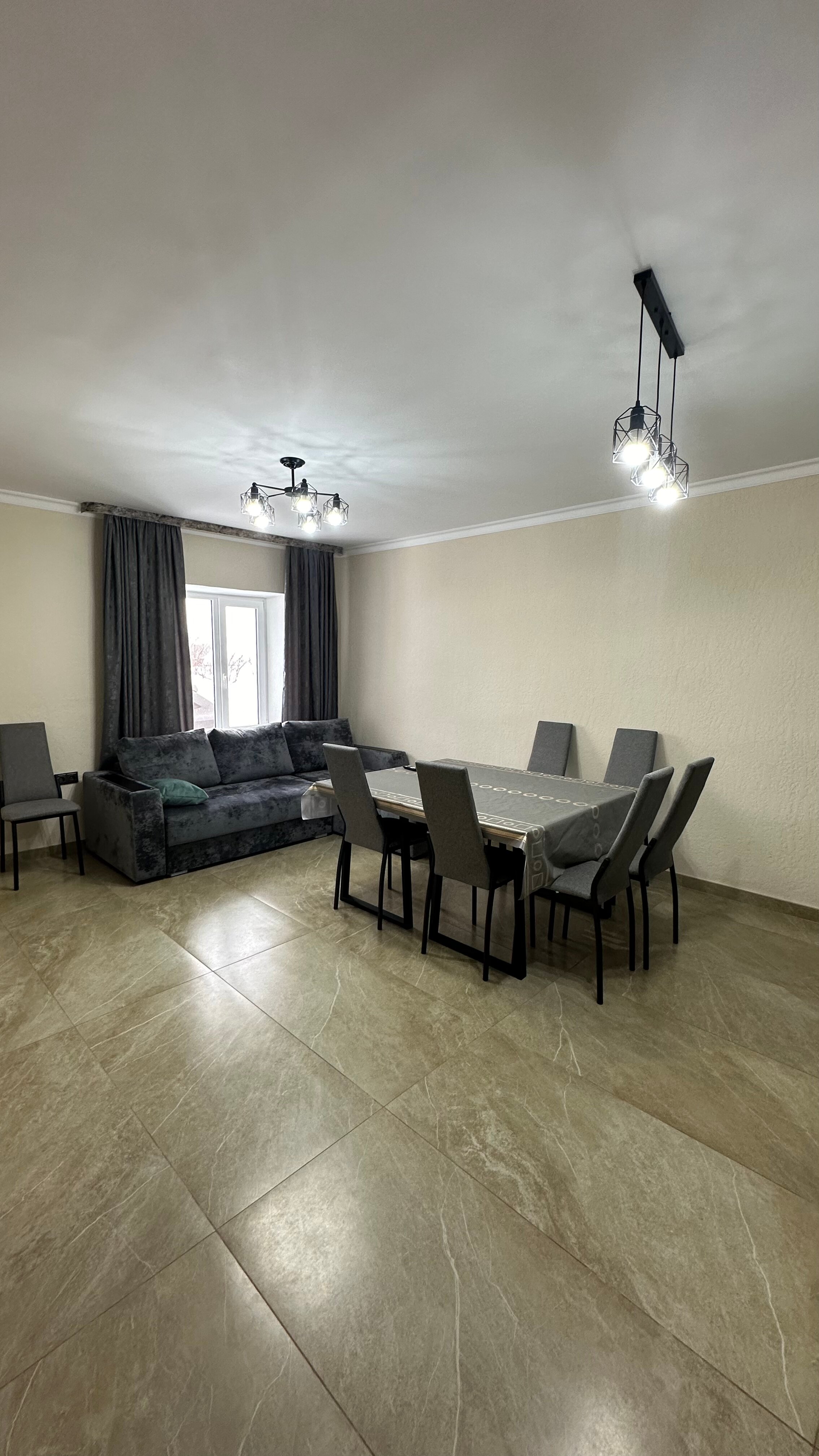 Фото Атмосфера